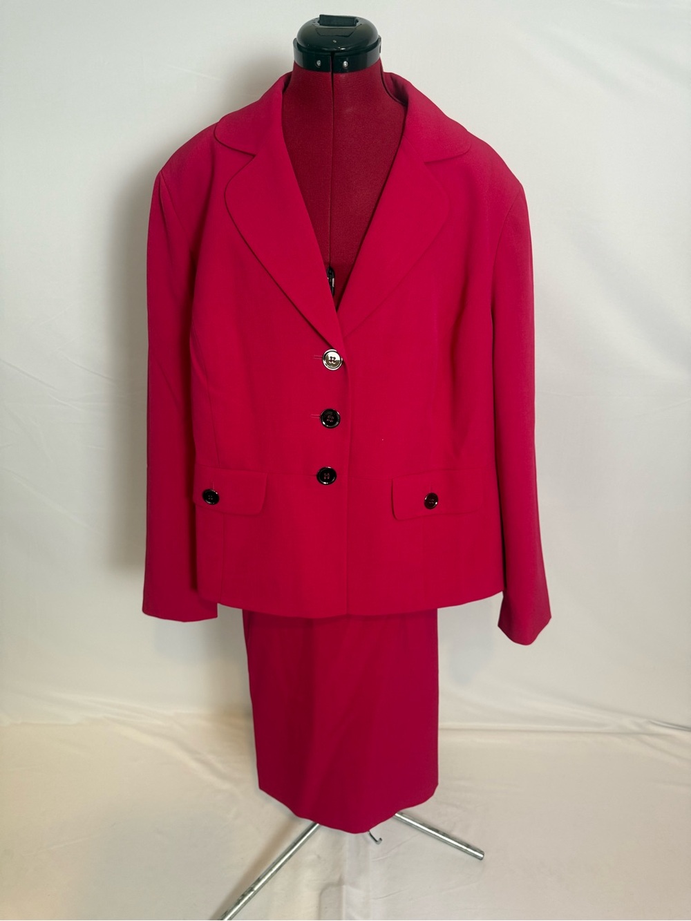 NWT Le Suit Skirt Suit Woman's Size 20W Magenta 2-Piece Set Blazer & Skirt